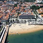 One Bedroom Apartment In Historic Center Of Cascais, Walking Distance To The Beach Кашкайш
