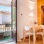 Апартаменты One Bedroom Apartment In Historic Center Of Cascais, Walking Distance To The Beach Кашкайш