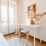 One Bedroom Apartment In Historic Center Of Cascais, Walking Distance To The Beach *