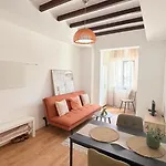 One Bedroom Apartment In Historic Center Of Cascais, Walking Distance To The Beach Appartamento Cascais