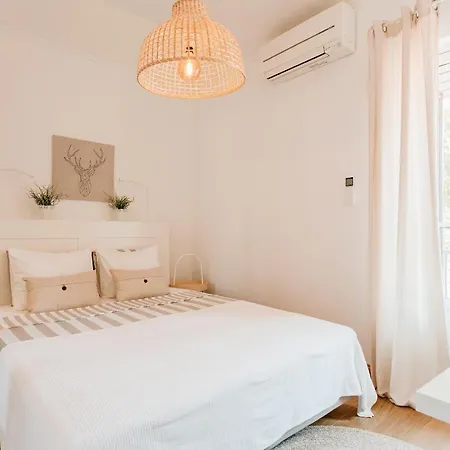 Nomad Dreams N1 Cascais