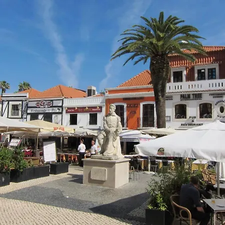 One Bedroom In Historic Center Of Cascais, Walking Distance To The カスカイス