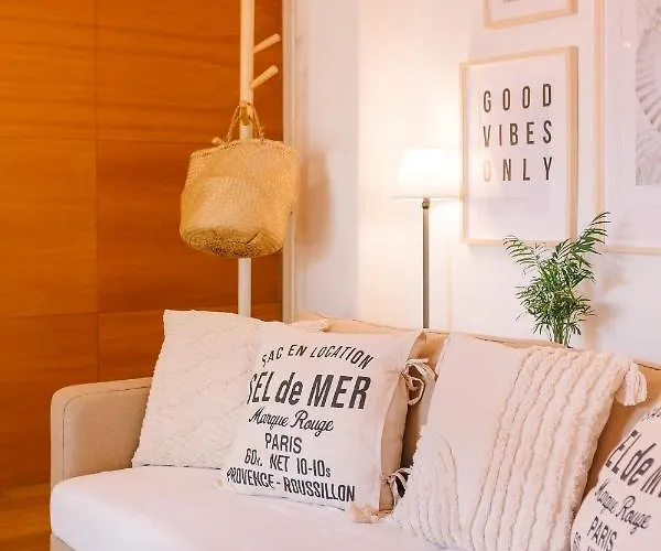 Nomad Dreams N1 דירה *