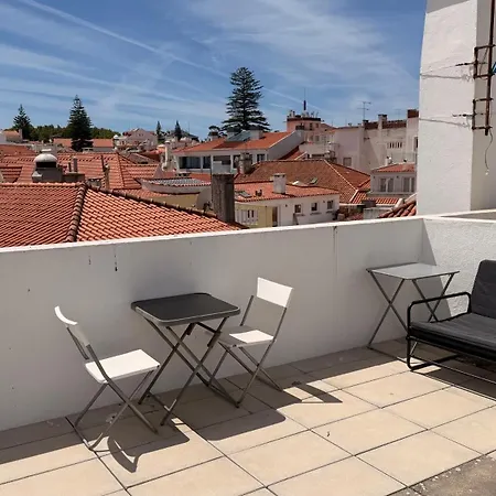 One Bedroom In Historic Center Of Cascais, Walking Distance To The Cascais